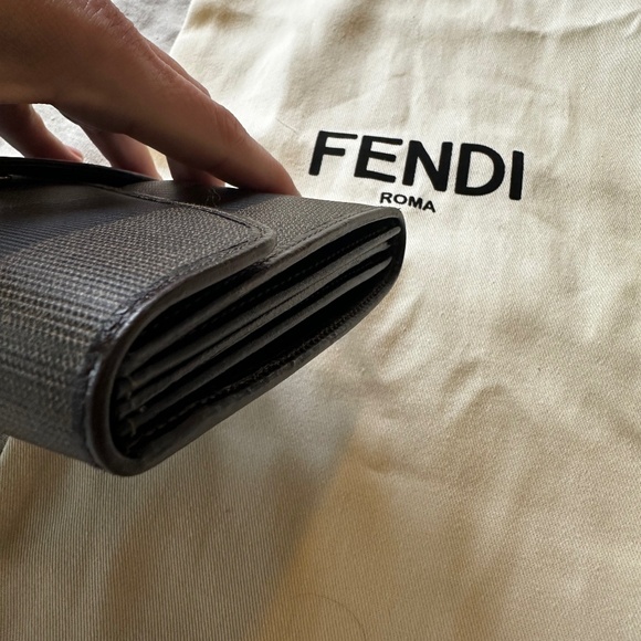 Fendi VINTAGE!! Penguin Long Wallet/Clutch - Picture 7 of 15